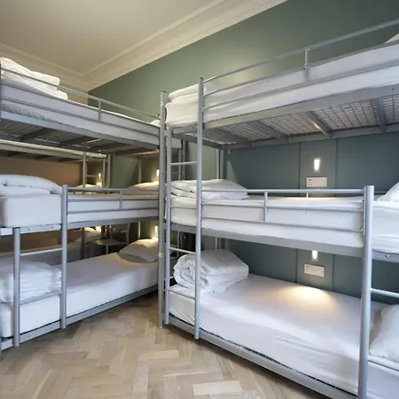 Revolver Edynburg