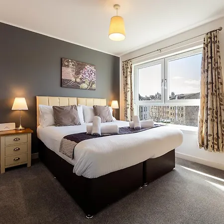 Appartement Lochend Park View *