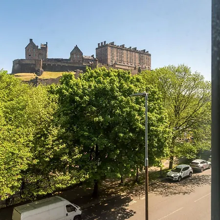 Castle - The Address 公寓