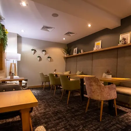 Point A Haymarket Edynburg