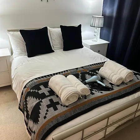 Pier House Edinburgh