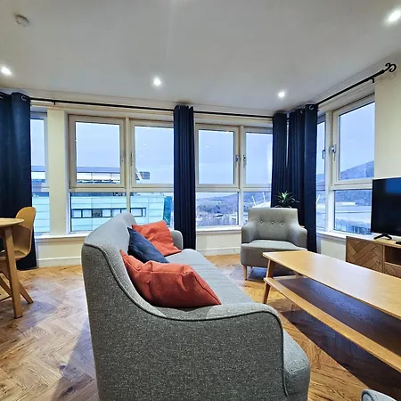 2-bedroom With Free Parking And Stunning Views Apartment