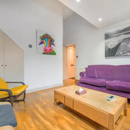 The Old School In Dean Village * エディンバラ