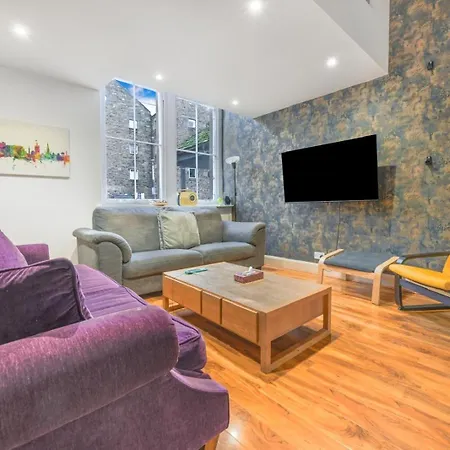 The Old School In Dean Village