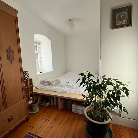 Light & Stylish Loft In Heart Of The Old Town