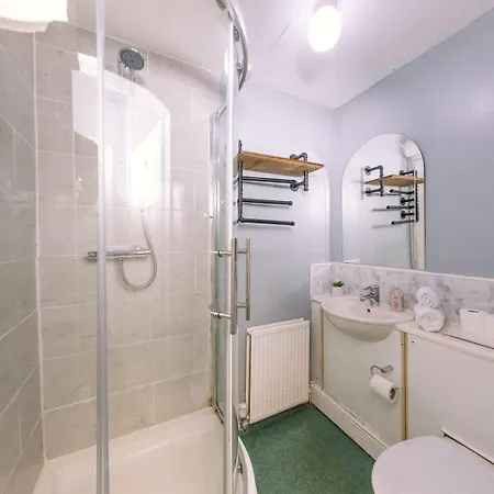 Stylish And Unique By The Meadows 8 Edimburgo