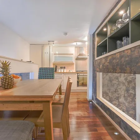 Apartmán The Old School In Dean Village *