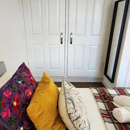 Modern Broughton - Walk To New Town, Centre And St Quarter Apartment Edinburgh