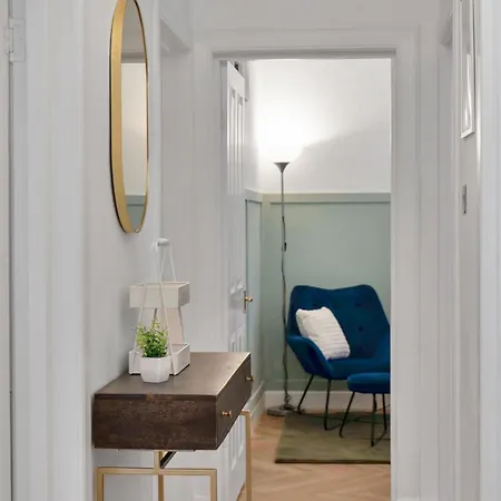 The Barony Fox * إدنبرة