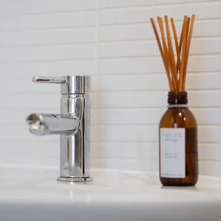 Kubique - Unique Leith エディンバラ