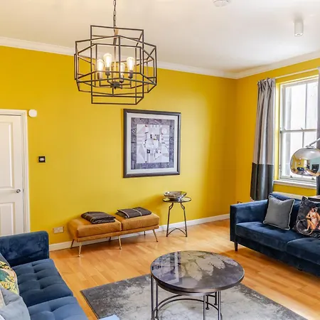 Royal Mile By Joivy * エディンバラ