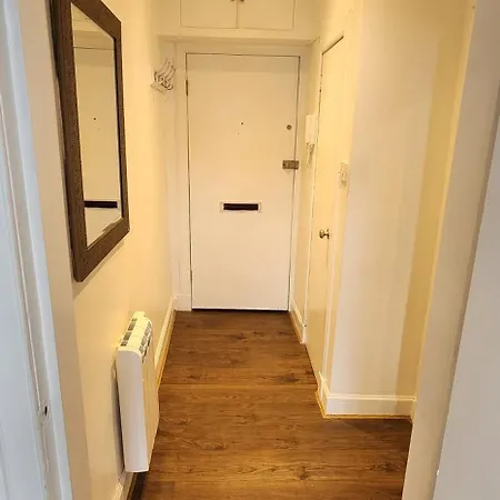 Modern Broughton - Walk To New Town, Centre And St Quarter Apartment Edinburgh