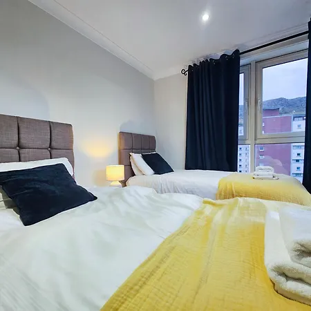 2-bedroom With Free Parking And Stunning Views