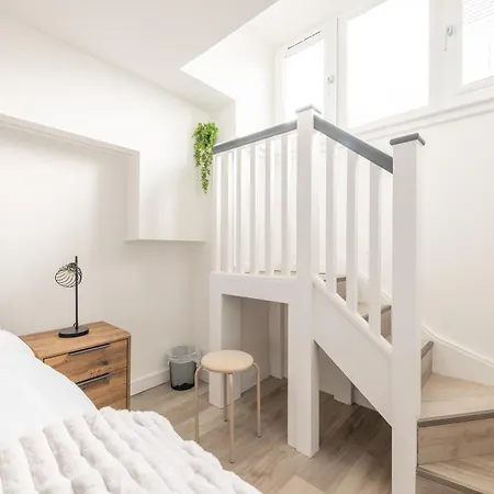 Easter Cosy 4 Bedroom - Apartment