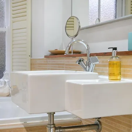 The Old School In Dean Village *