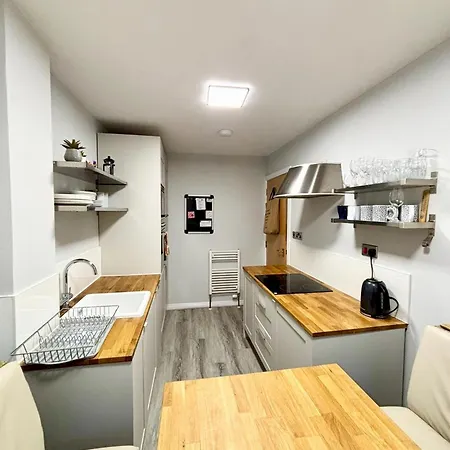 The Waverley Park Terrace