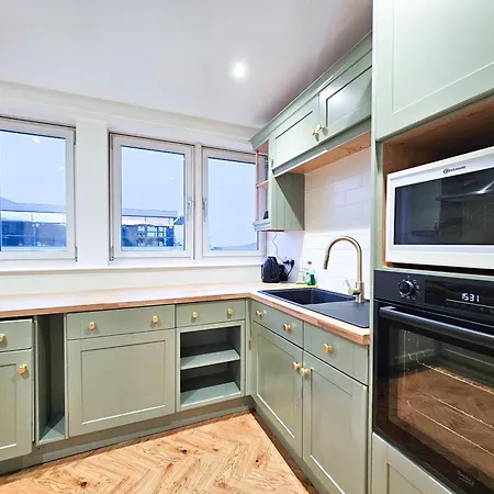 2-bedroom With Free Parking And Stunning Views