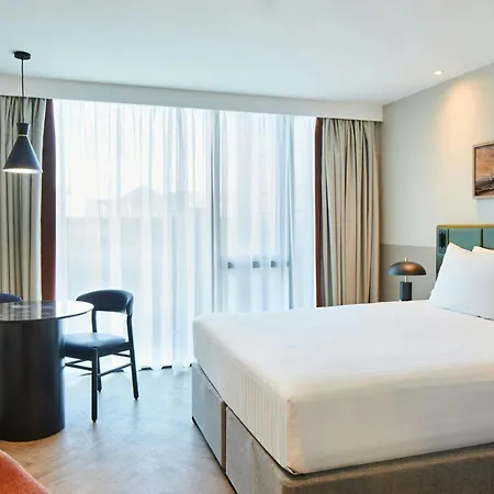 By Marriott 4* Edinburgh