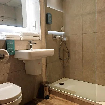 Ξενοδοχείο Frederick House 4*