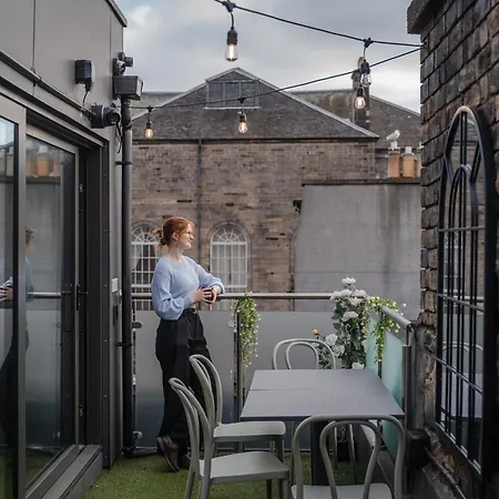 Code - The Loft, Albergue Edimburgo