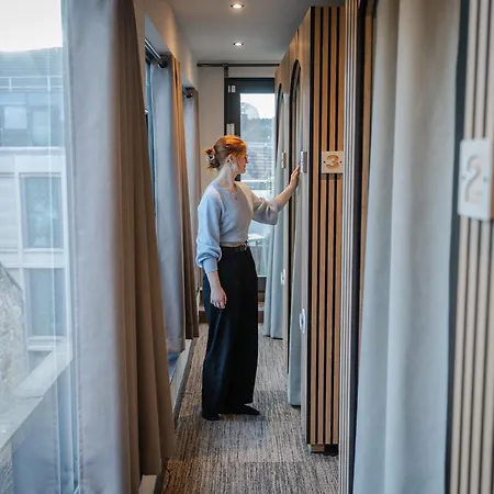 Albergue Code - The Loft, *