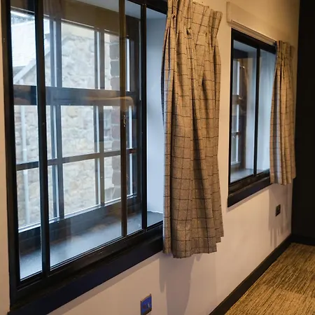 Code - The Loft, * Edimburgo