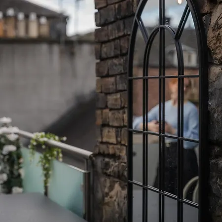 Code - The Loft, * Edimburgo