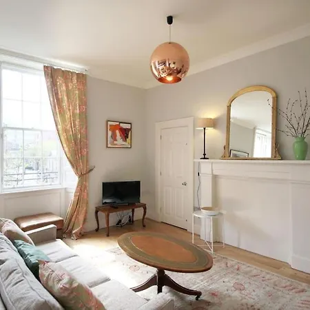 דירה Bernard St - Bright And Spacious 1 Bed At The Shore! *