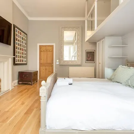 Frederick Street - Stylish In The Heart Of New Town! *