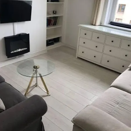 Beautiful Scandi-inspired One Bed In Stockbridge شقة