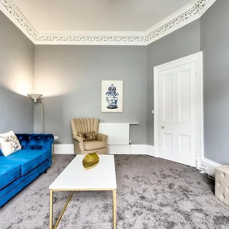 Апартаменты Lothian Road - Perfect Centre Location. Эдинбург