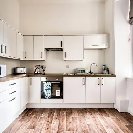 Lothian Road - Perfect Centre Location. Apartment Edinburgh