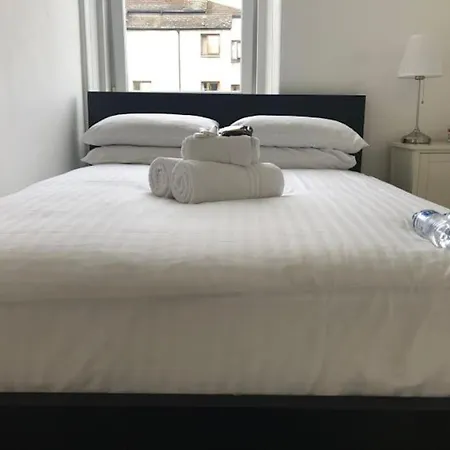 アパート Beautiful Scandi-inspired One Bed In Stockbridge エディンバラ