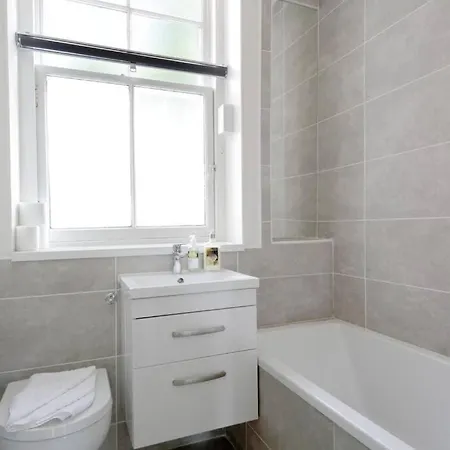 شقة Beautiful Scandi-inspired One Bed In Stockbridge