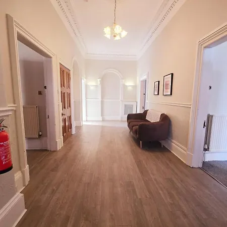 Penzion Delightful 4 Bedroom Family In Newington - Craigmillar Park Edinburgh