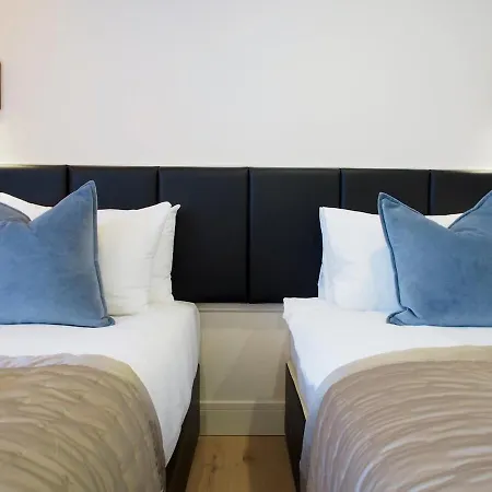 شقة Bright & Airy Mezzanine Loft In - Flat 4, Elgin House إدنبرة