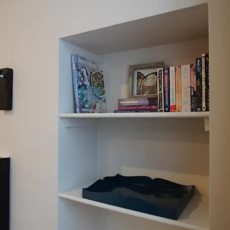 Stylish, Modern On Easter Road - Flat 2, Elgin House Appartamento