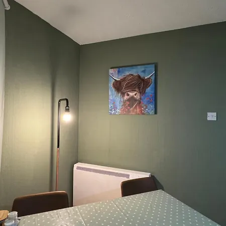 Cozy Flat Near Castle And With Free Private Parking