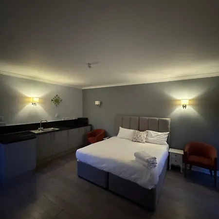 West Hotell Edinburg