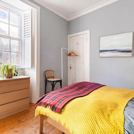 Feriehus Edinburgh, Deanvillage Cosy Hideaway Edinburgh