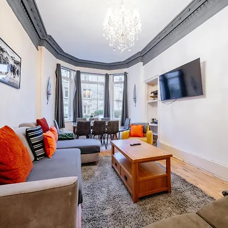 Monty's - 10 Guests 7 Beds Centre בית נופש אדינבורו