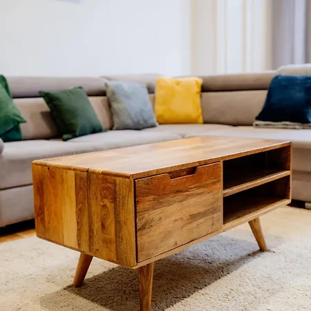 Dom wakacyjny Mcdonalds House 12 Guests 10 Beds 15' Centre *