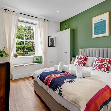 Stylish 2-bed Garden Édimbourg