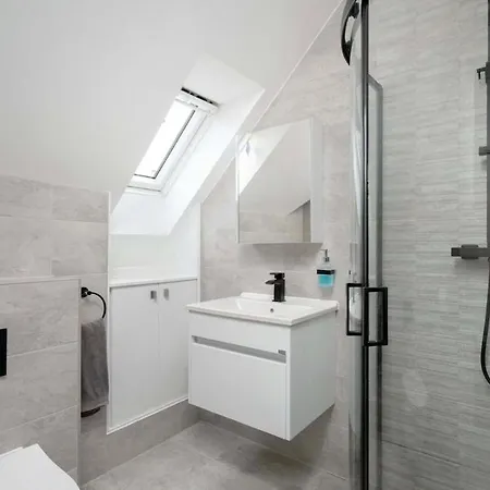 Holiday home Luxury Waterfront Retreat For Groups Edinburgh