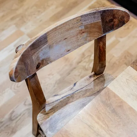 Mcdonalds House 12 Guests 10 Beds 15' Centre * Edynburg