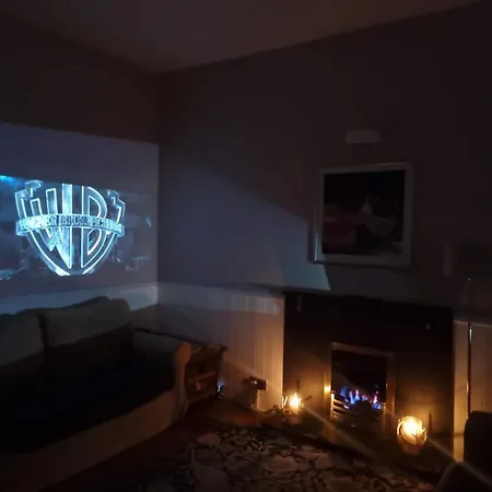 Edinburgh, Deanvillage Cosy Hideaway Tatil Evi Edinburgh