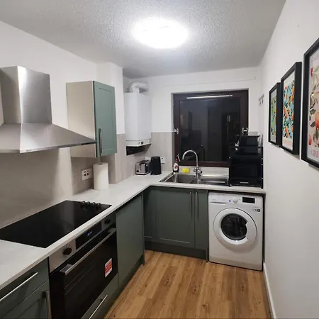 Free Parking Urban 2br