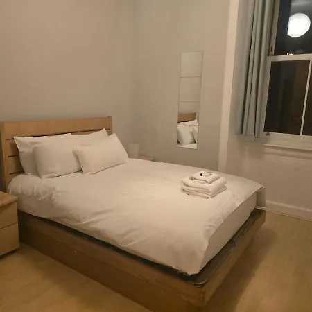 Comfy Semi-central Near Entertainment Park דירה *