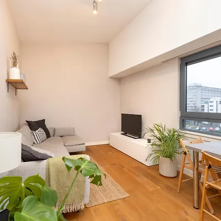 Stylish 2-bedroom In Leith * אדינבורו