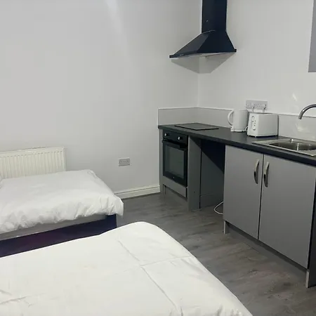 Cozy Dudley City Studio With 2 Single Beds * Dudley